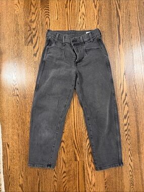 AYR The Beat in Faded Black